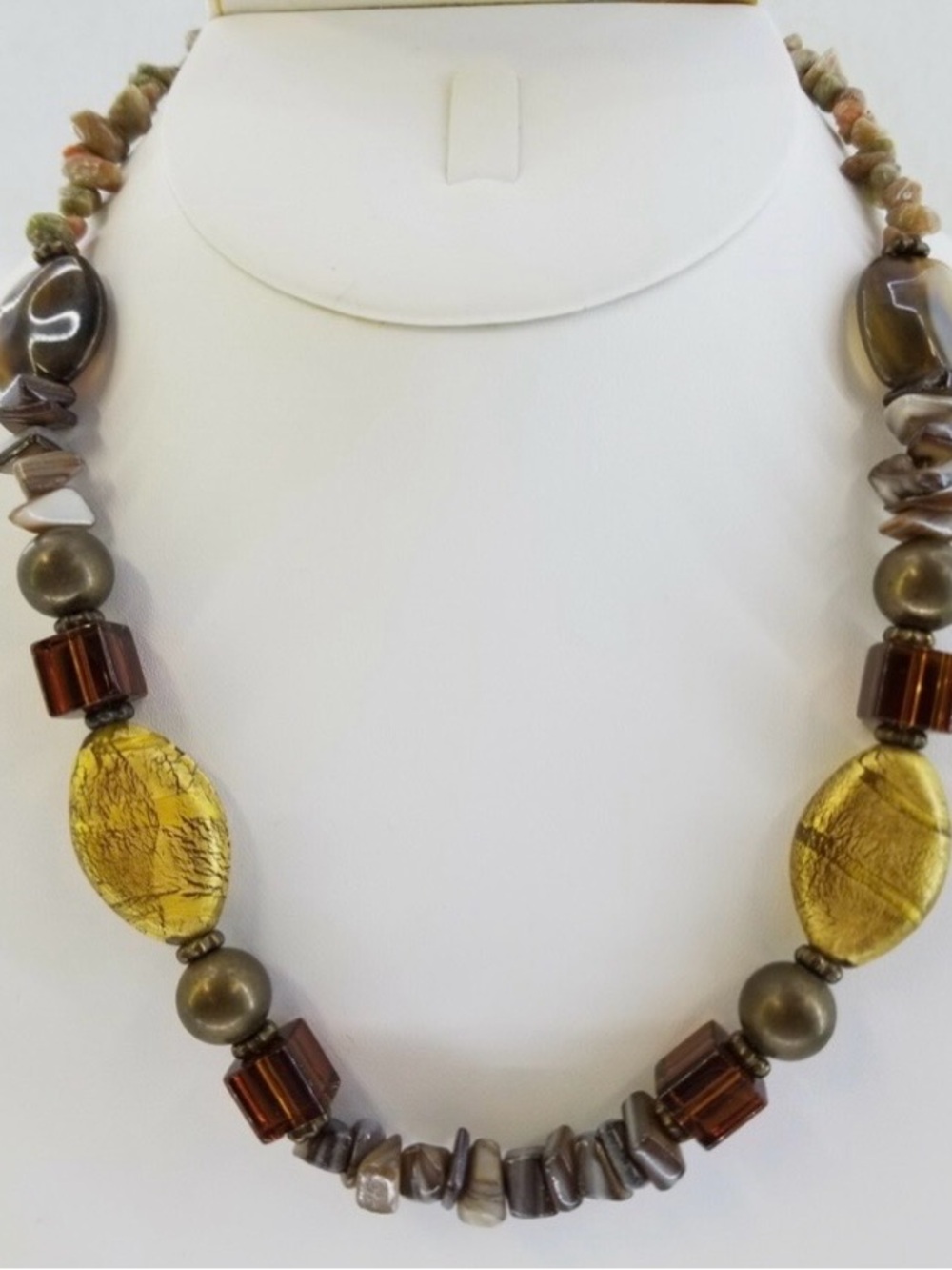Premier Designs Gold Amber Brown Glass Beaded Necklace